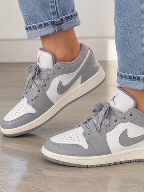 Air Jordan 1 Low GS Vintage Grey Stealth White Sail 6.5Y/Womens 8